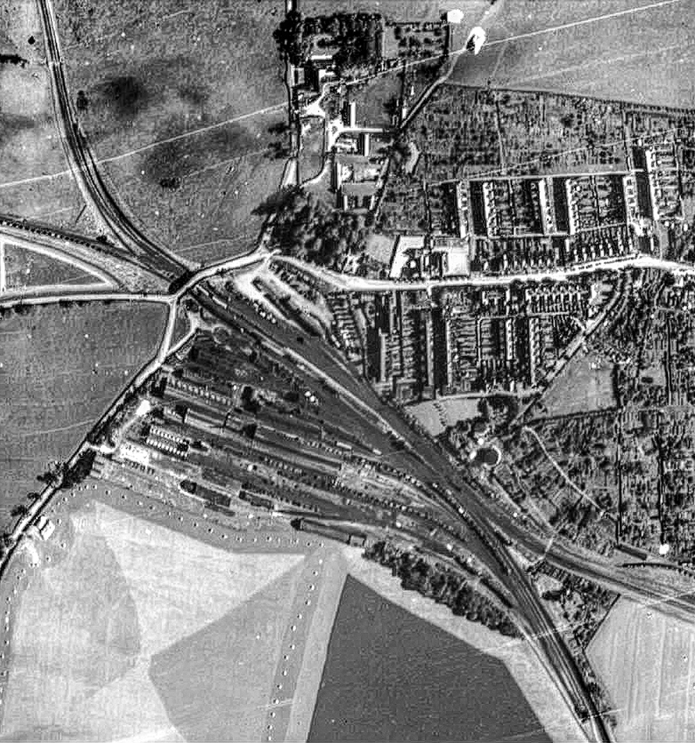 1946