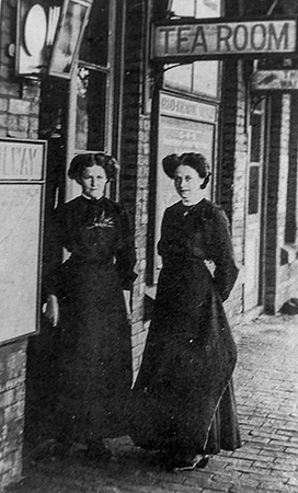 c.1915