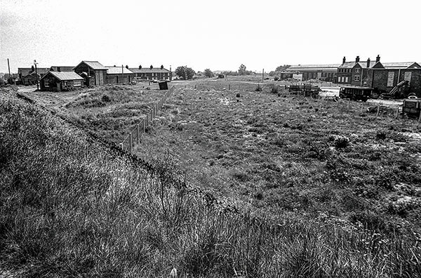 1976