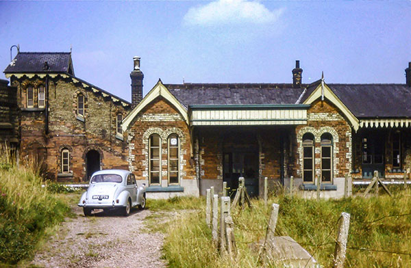 Lord Hastings waiting room Thursday 12th August 1965