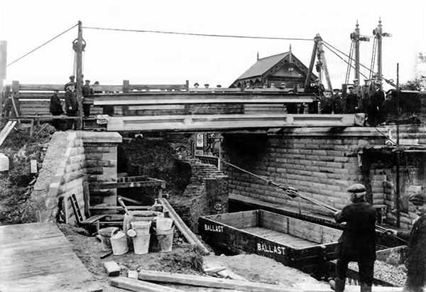 Bridge widening 1914