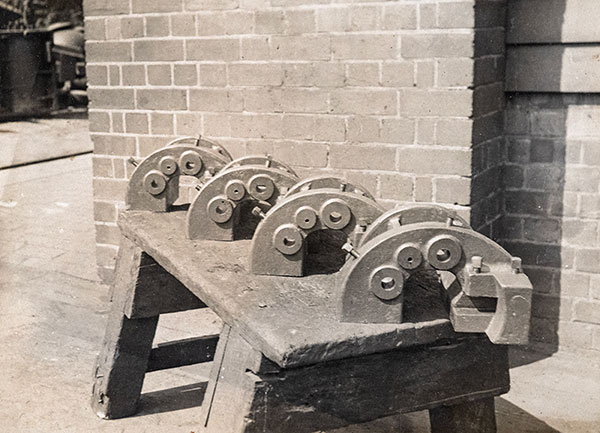 Roller Rest for Band Turning