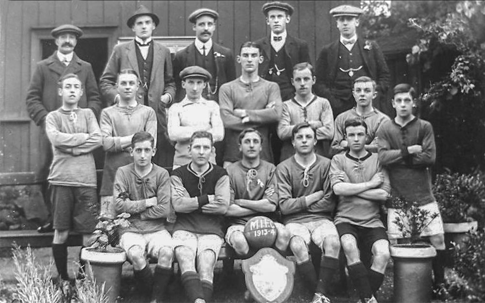 Institute football team 1913-14