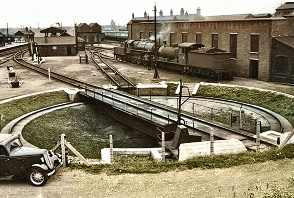 Melton Constable turntable